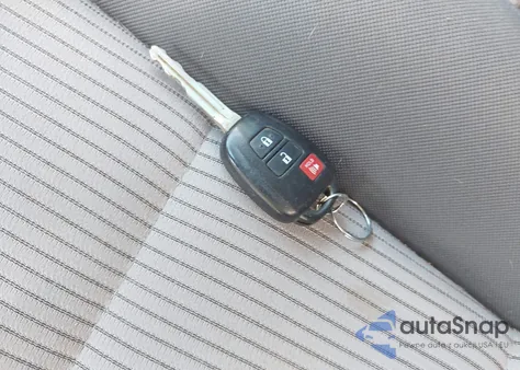 2014 Toyota Rav4 Le из США, поврежденный, VIN 2T3BFREV3EW172509